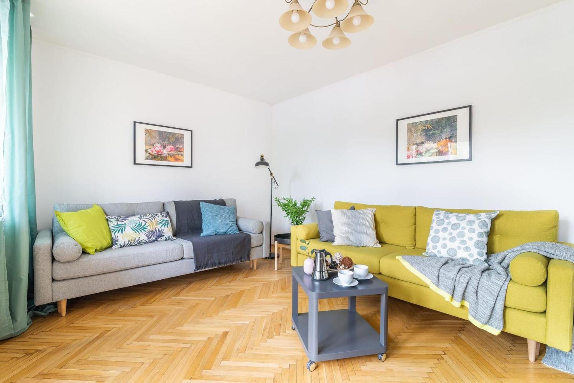 Smolna 8 - Warm With Balcony By Renters * Warsaw